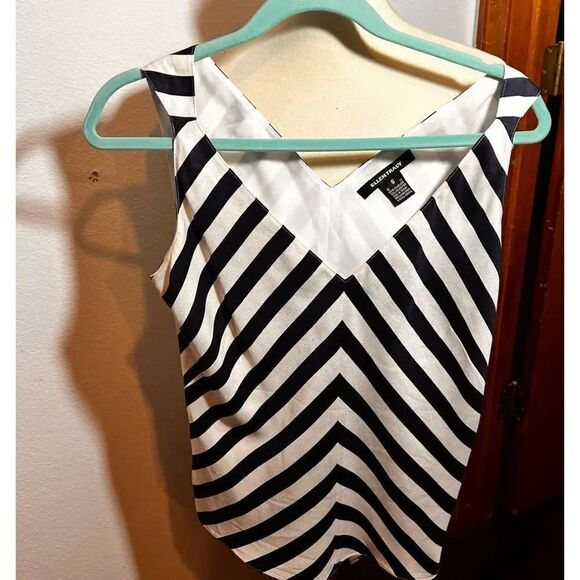 EUC Ellen Tracy Size 6 Sleeveless , V-neck Polyester Striped Top #9 - Picture 2 of 8